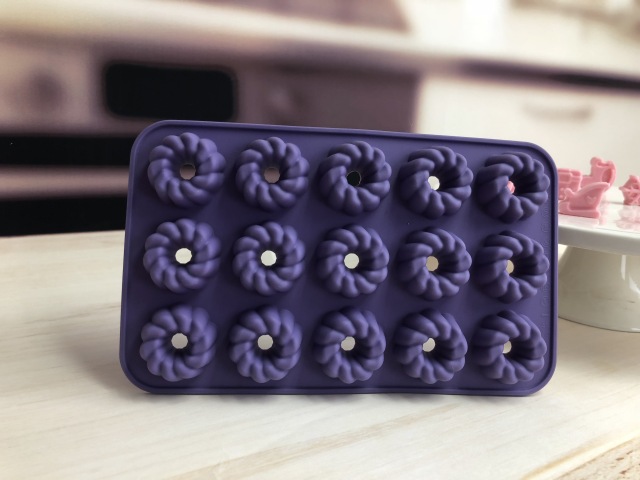 silicone chocolate mould | IC036 15Cup Donut Chocolate Mould