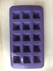 قالب سيليكون | IC009 قالب شوكولاتة هرمي