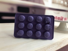 silicone chocolate mould | IC047 Emoji chocolate mould