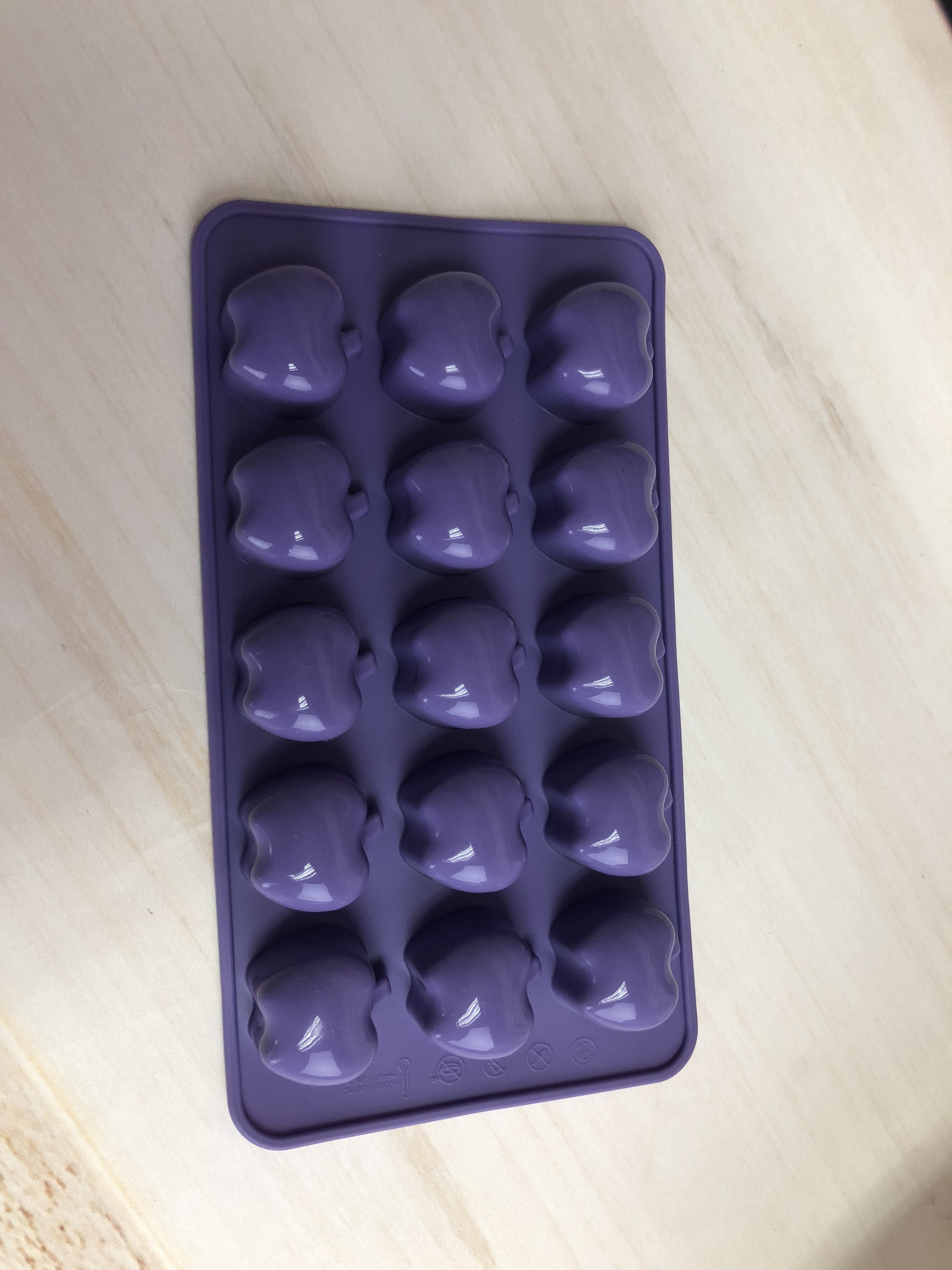 silicone chocolate mould | IC013 Applce chocolate mould