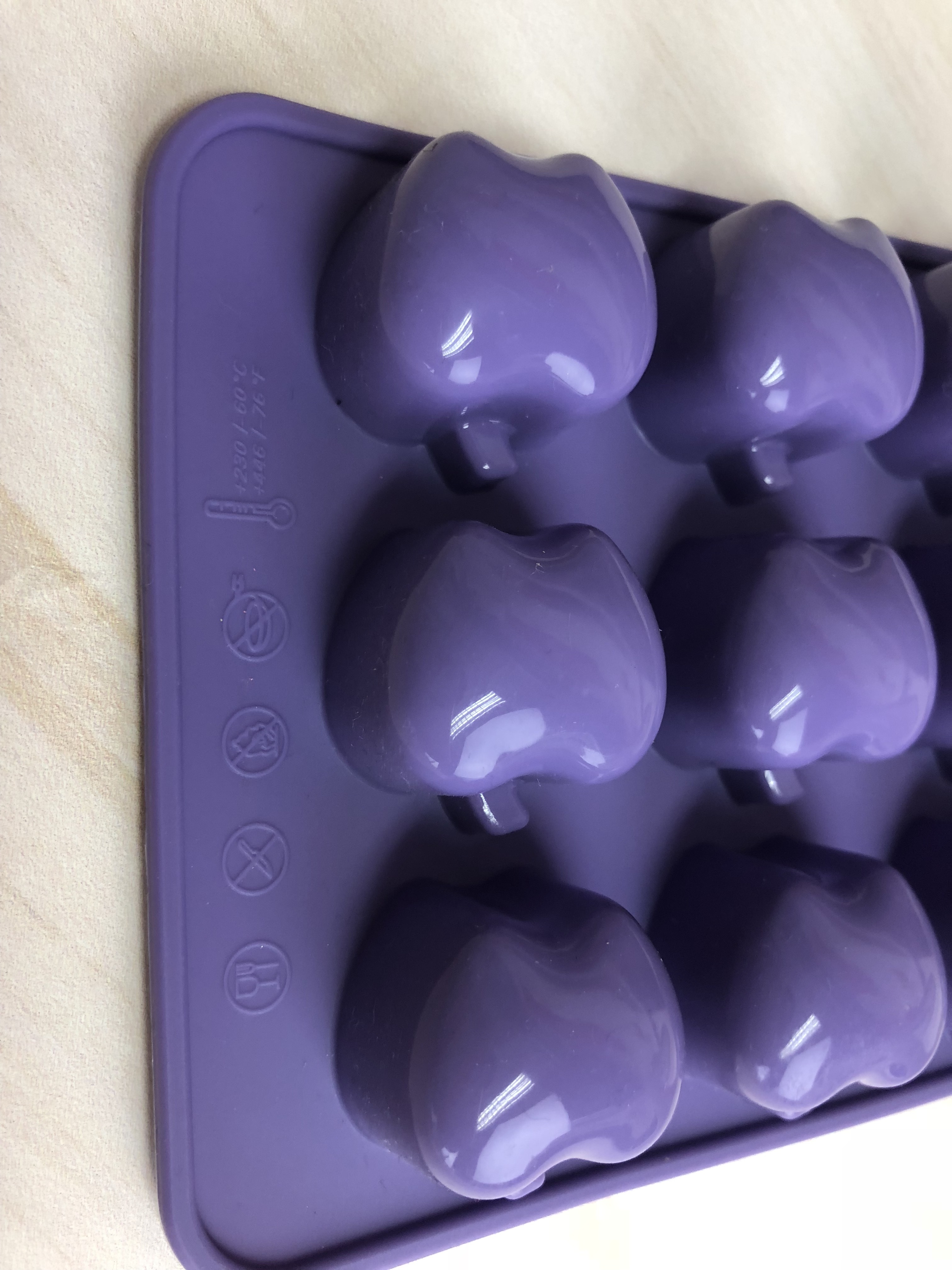 silicone chocolate mould | IC013 Applce chocolate mould