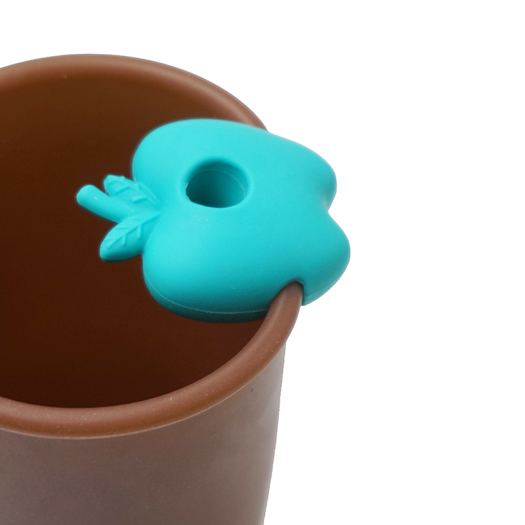 TT061 Straw Holder in Apple Shape | Silicone straw holder