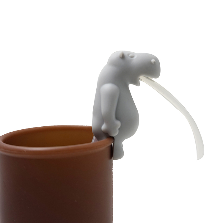 TT073 Straw Holder in Hippo Shape  | Silicone straw holder