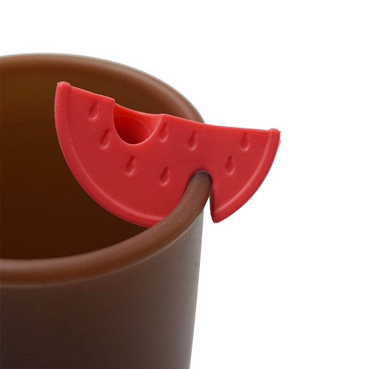 TT062 Straw Holder in Watermelon Shape | Silicone straw holder