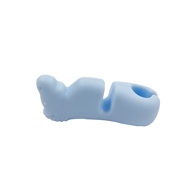 TT068 Straw Topper in Pony Shape  | Silicone straw topper