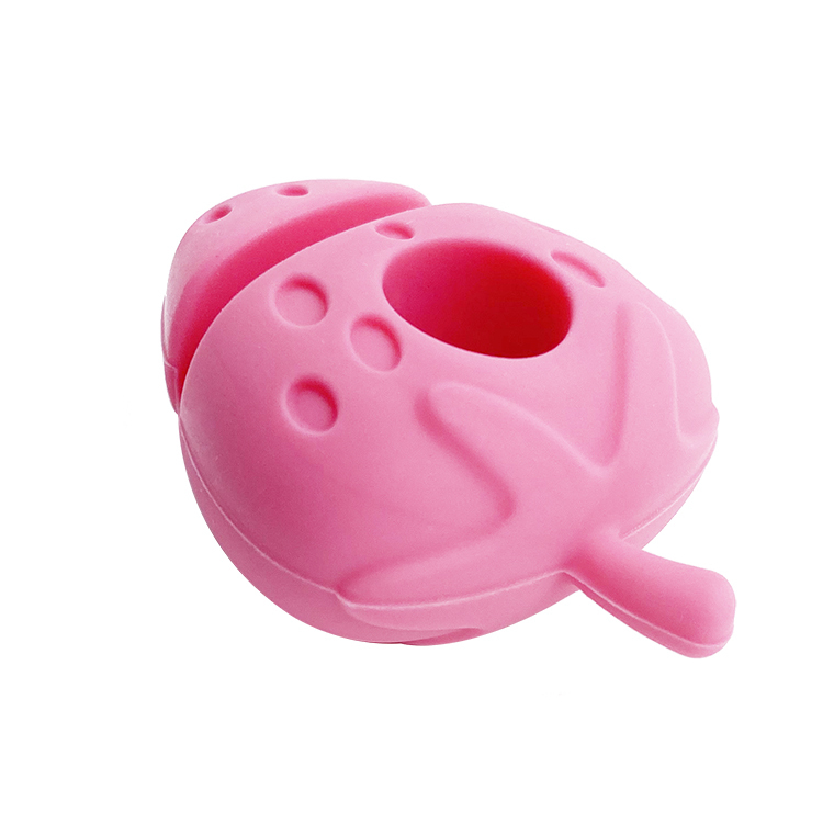 TT060 Straw Topper in Strawberry Shape | Silicone straw topper