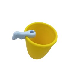 TT068 Straw Topper in Pony Shape  | Silicone straw topper