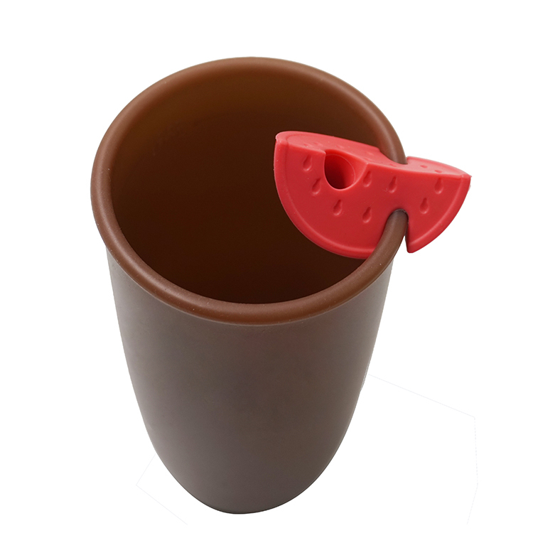TT062 Straw Holder in Watermelon Shape | Silicone straw holder