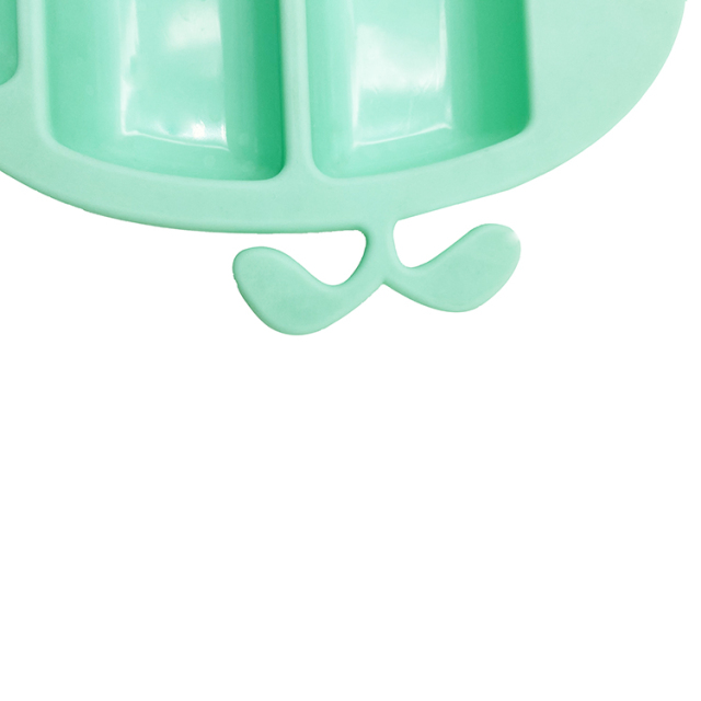 TT002 Whale Shape 3 Compartment Tray | silicone compartment tray