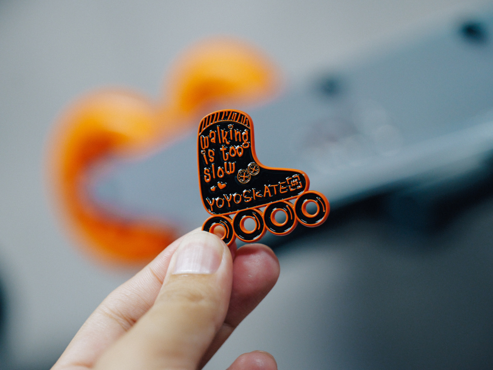 Skate Pin - Walking is too slow | in 2 colors