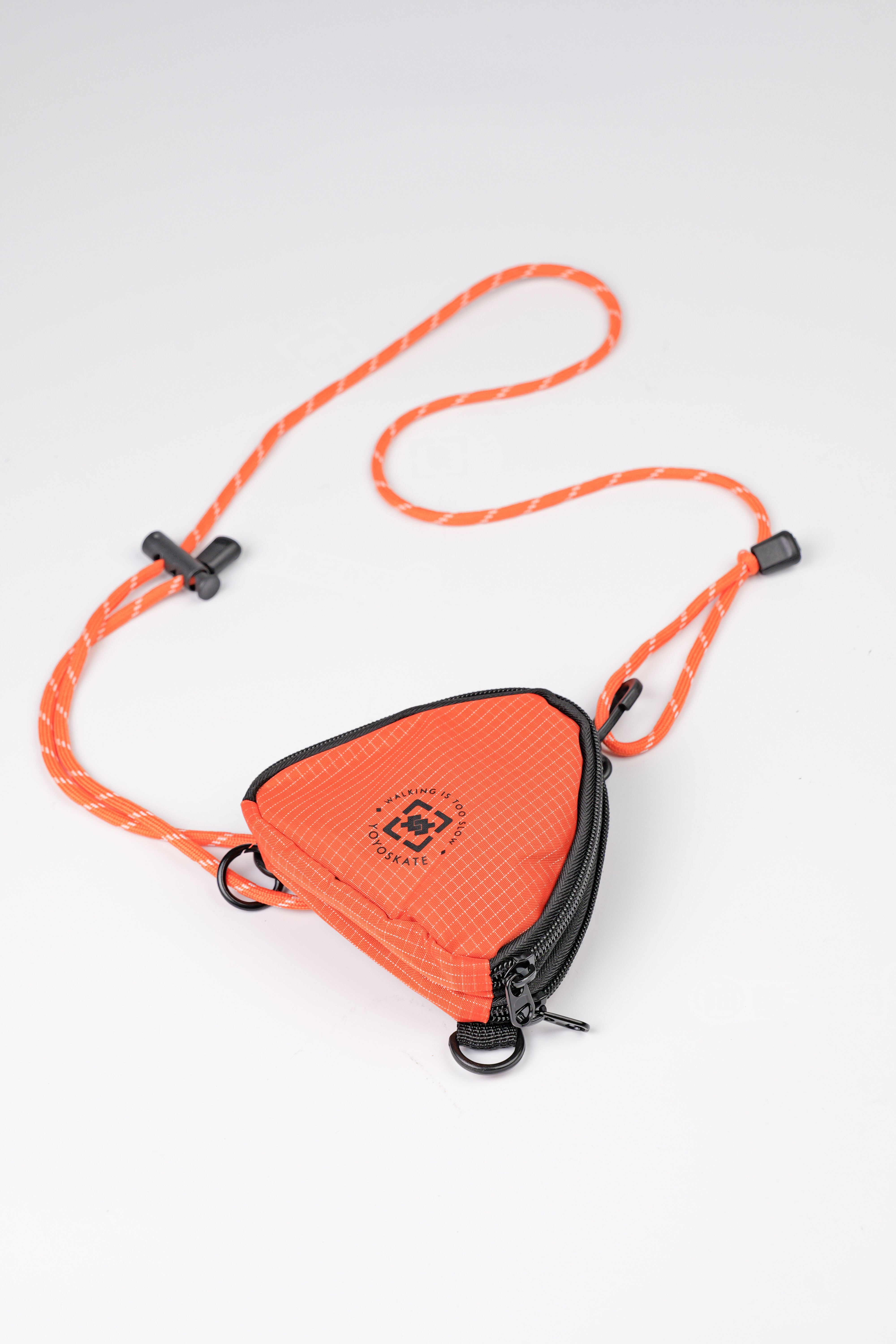 Capsule Pouch