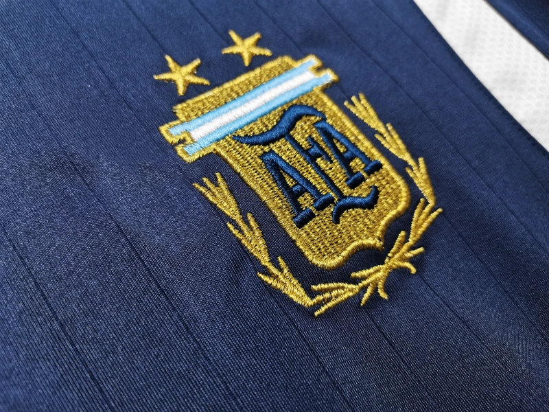 retro 2006 Argentina away retro football jersey Fan version