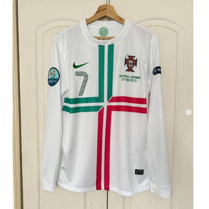 retro 2012-13 Portugal away long sleeve retro football jersey Fan version