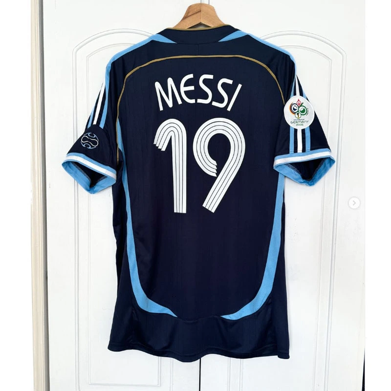 retro 2006 Argentina away retro football jersey Fan version
