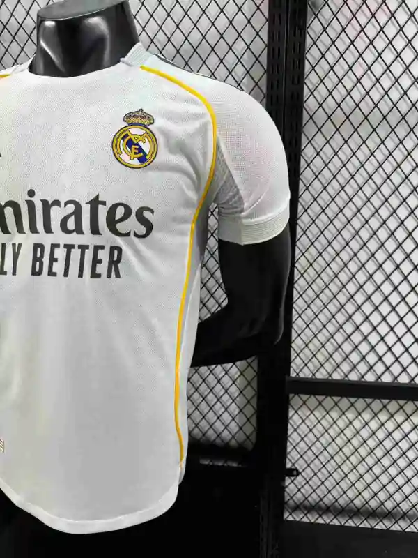 Player Edition 2025-26 Real Madrid Home Football Jersey