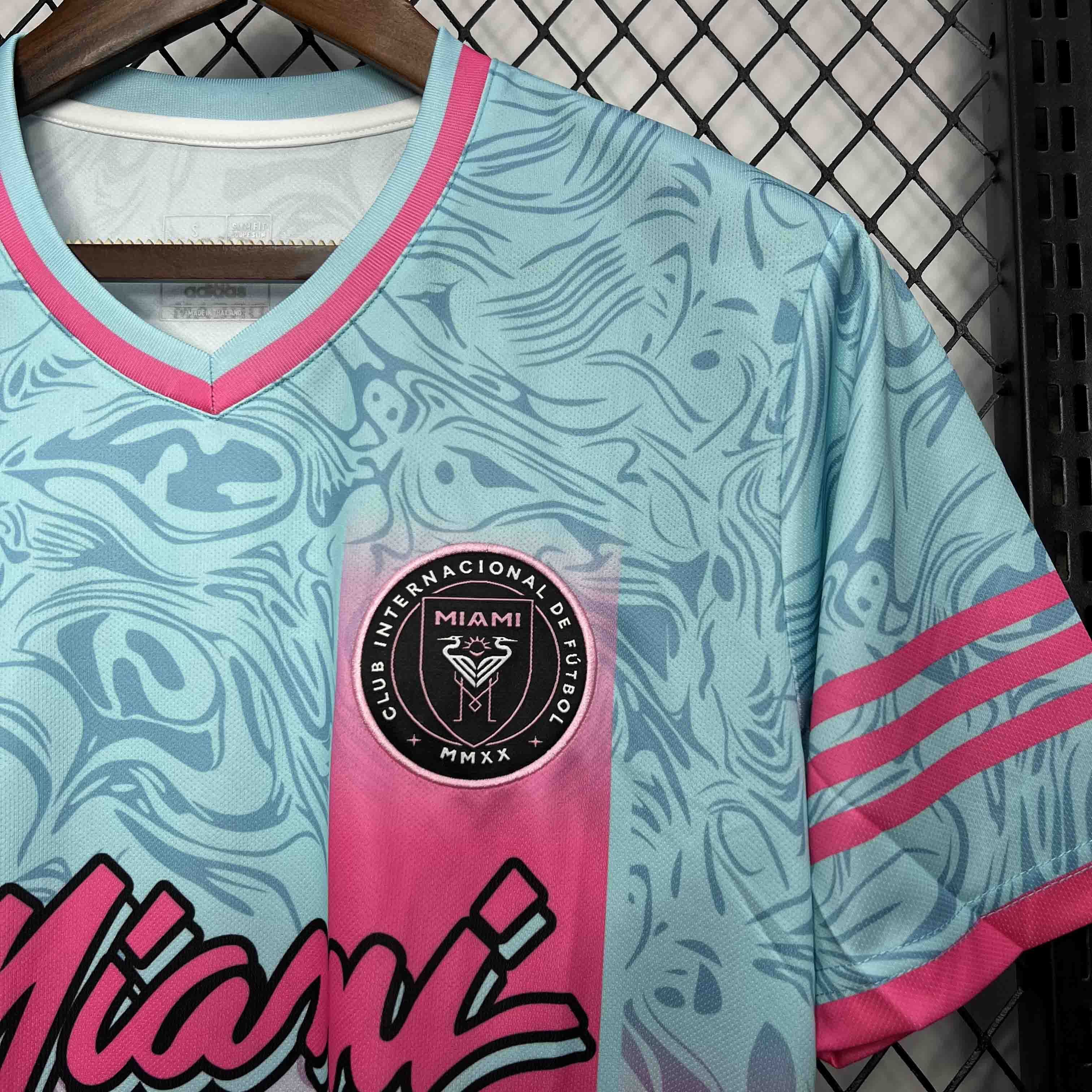 24-25 Inter Miami Special Beach Edition Kit Pink&Blue Soccer Jersey