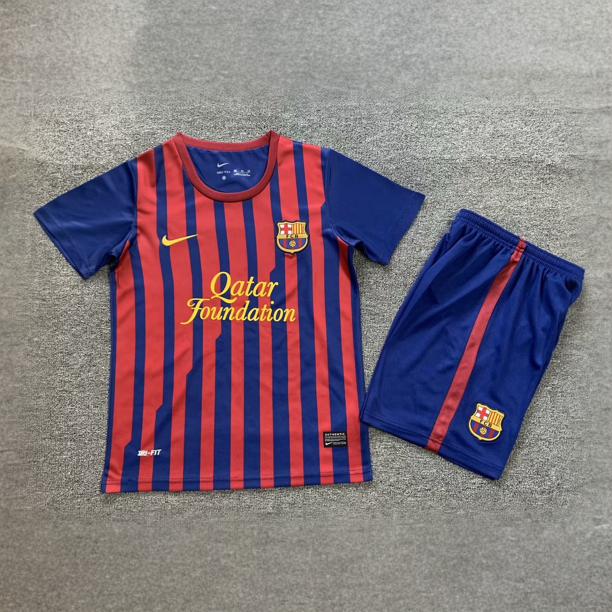 Barcelona 11-12 Home Retro Kids Kits Children Shirt Football Jersey