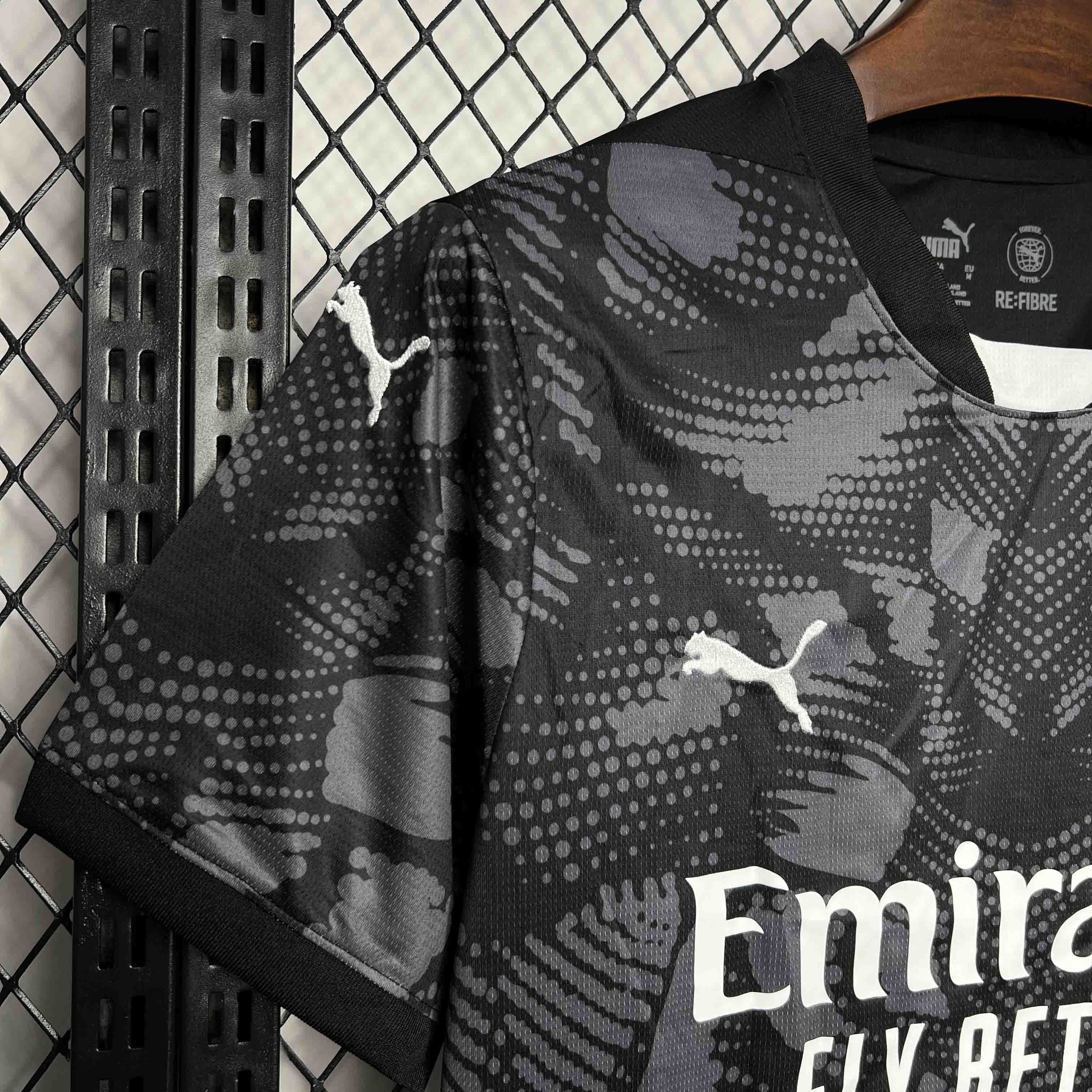 AC Milan 24-25 Goalkeeper Black Kit Jersey