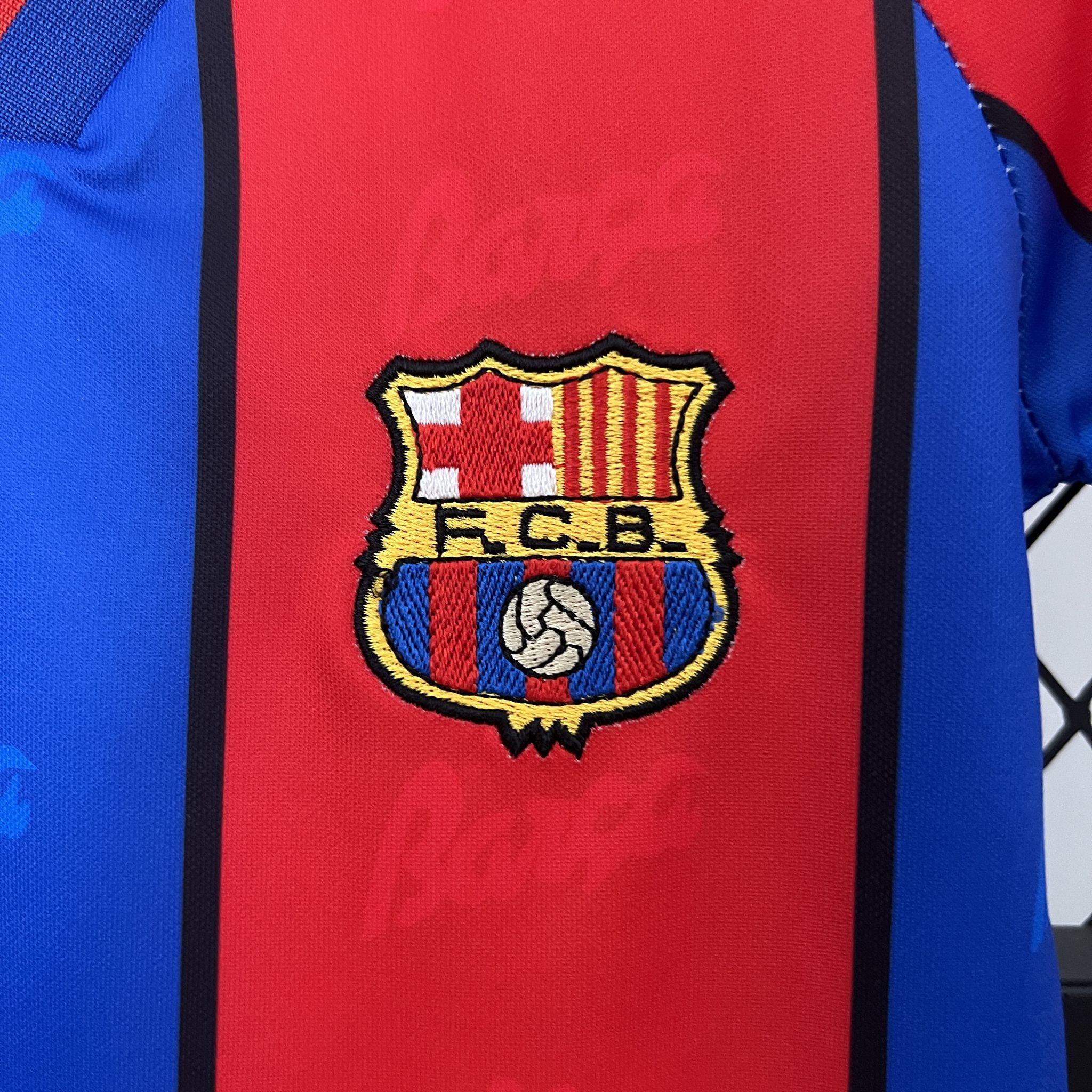 Barcelona 95-97 Home Retro Kid Kits Youth Apparels Jersey