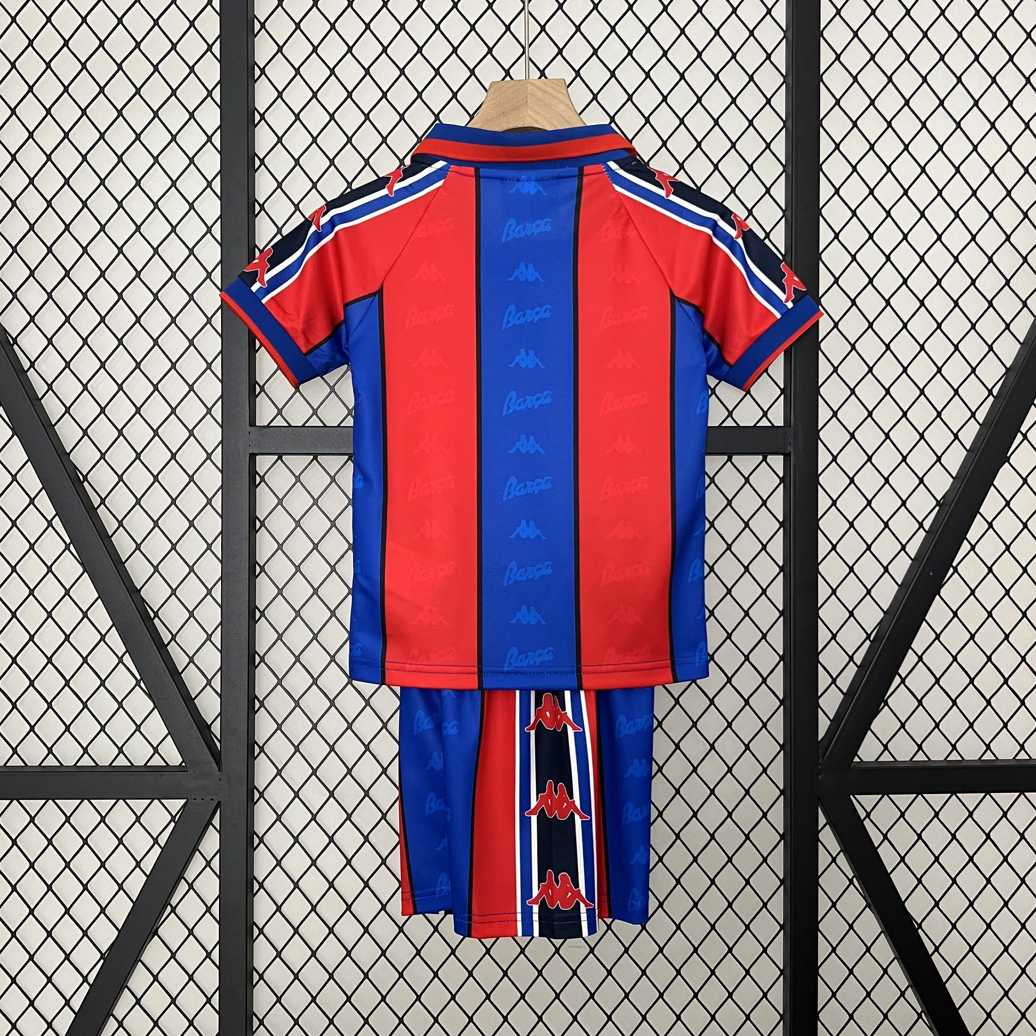 Barcelona 95-97 Home Retro Kid Kits Youth Apparels Jersey