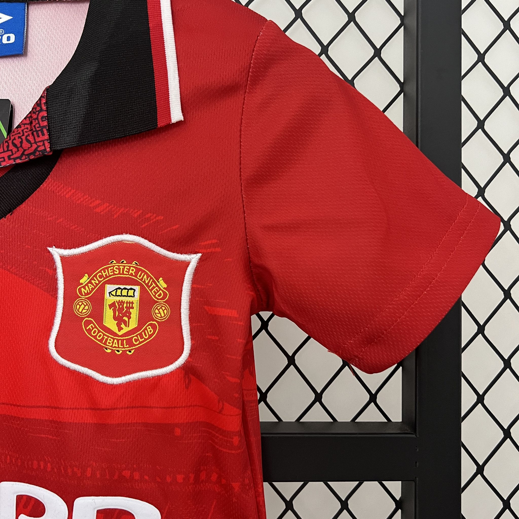 Manchester United 94-96 Home Retro Kid Kits Youth Apparels Jersey