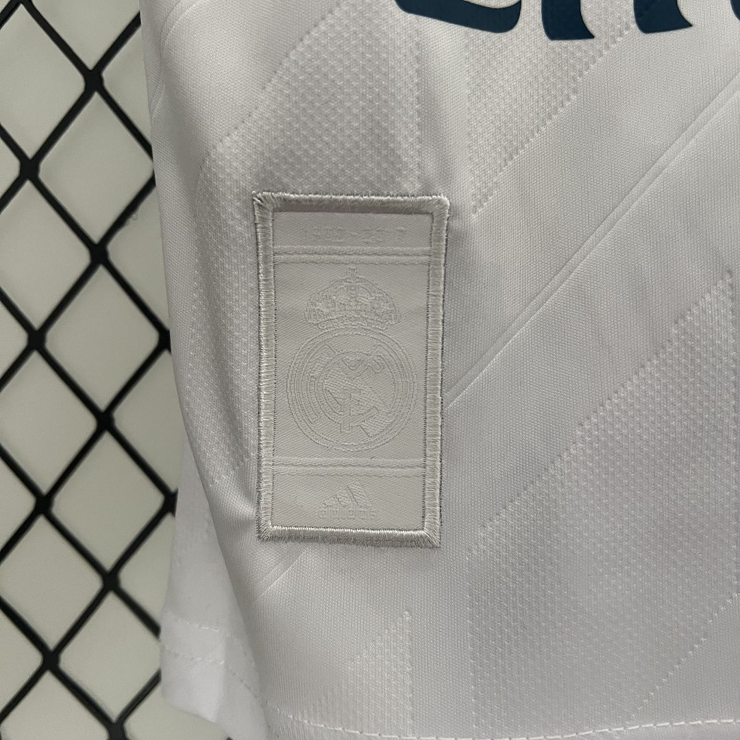 Real Madrid 17-18 Home Retro Kids Kit Soccer Jersey