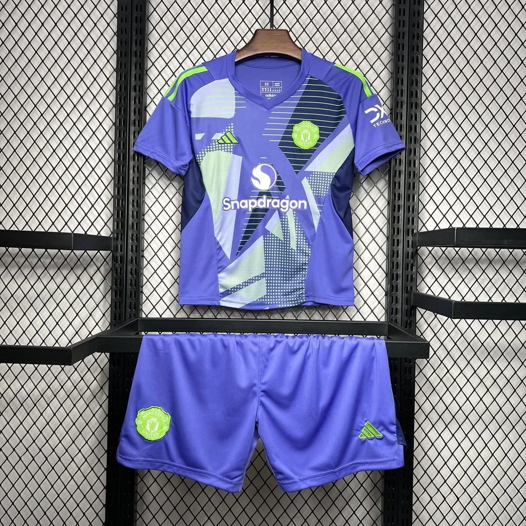 Manchester United Goalkeeper Soccer Shirt Kids 2024/2025