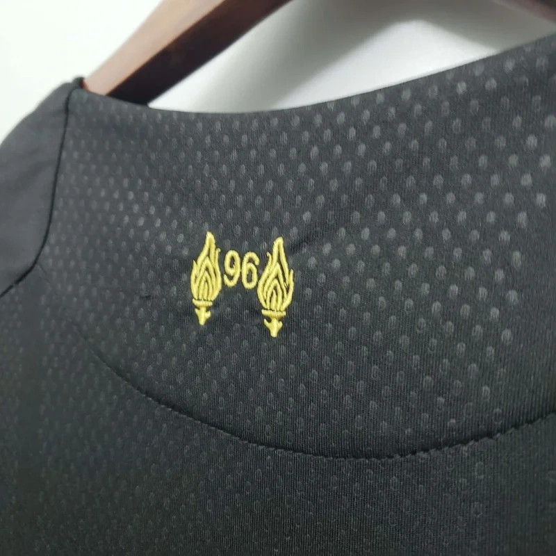 Retro Liverpool Goalkeeper Football Shirt 2019/2020