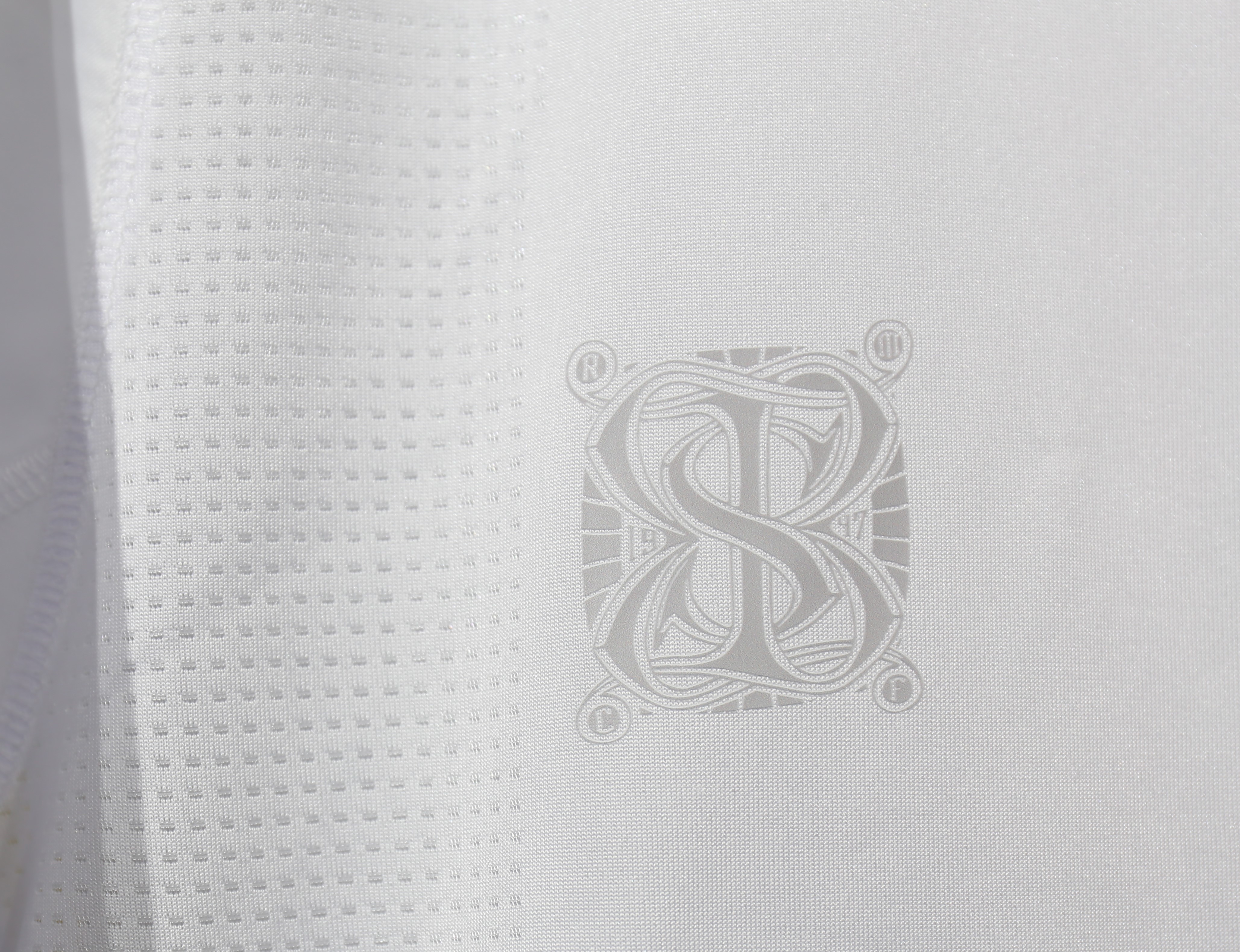 Real Madrid Retro Home Shirt Long Sleeve Jersey 2009-10