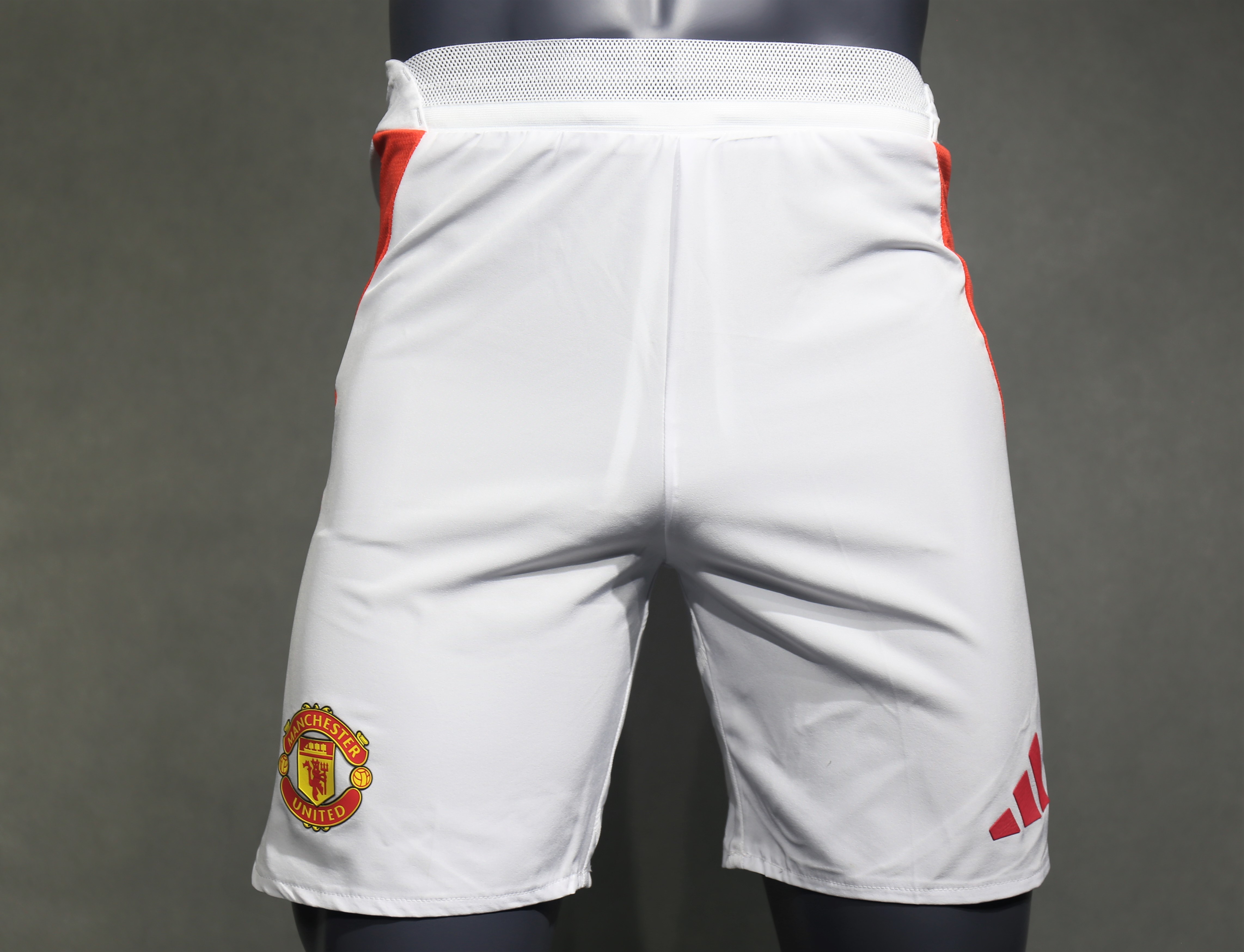 24-25 Manchester United Home Soccer Shorts Player Version