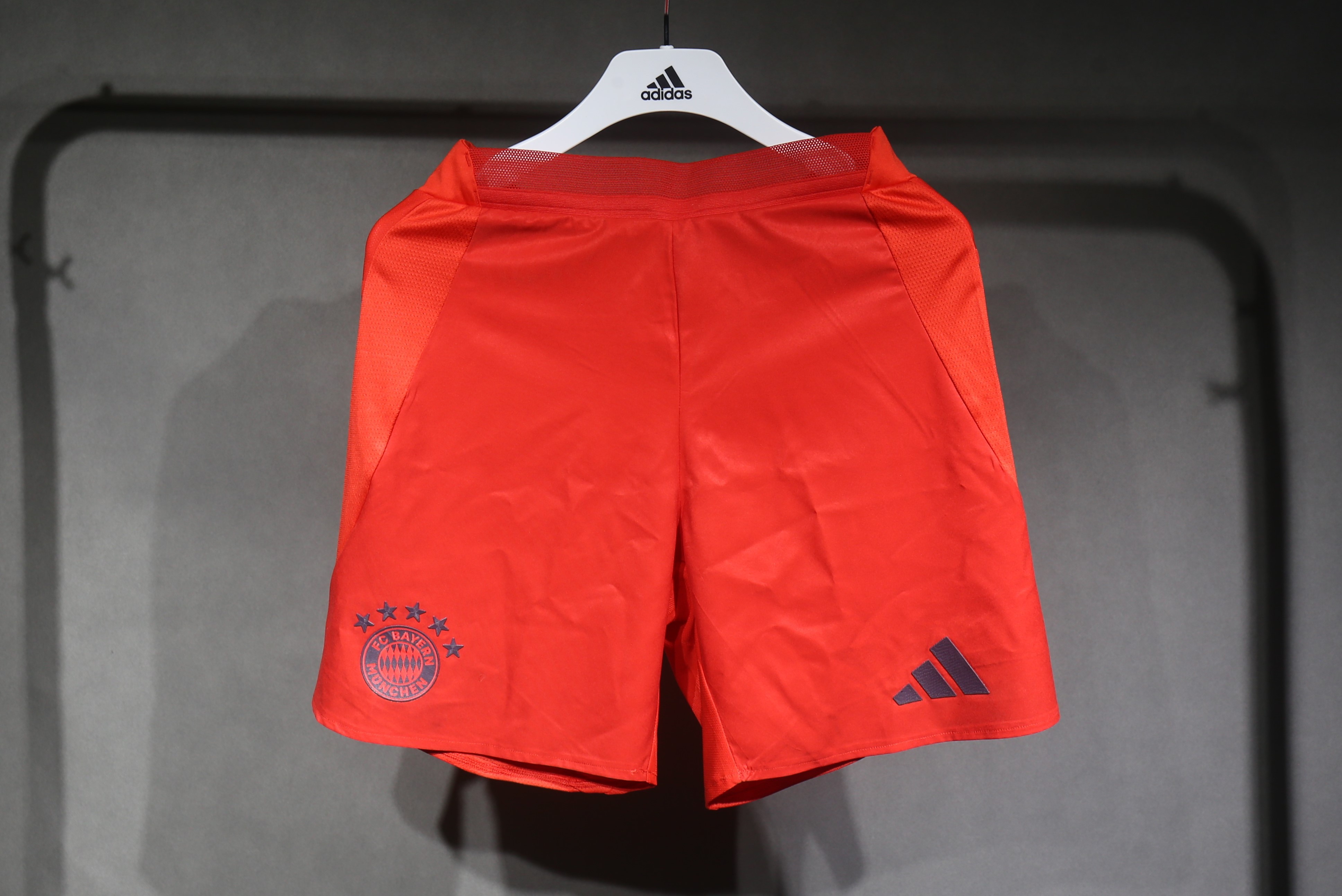 24-25 Bayern Munich Home Soccer Shorts Fans+Player Version