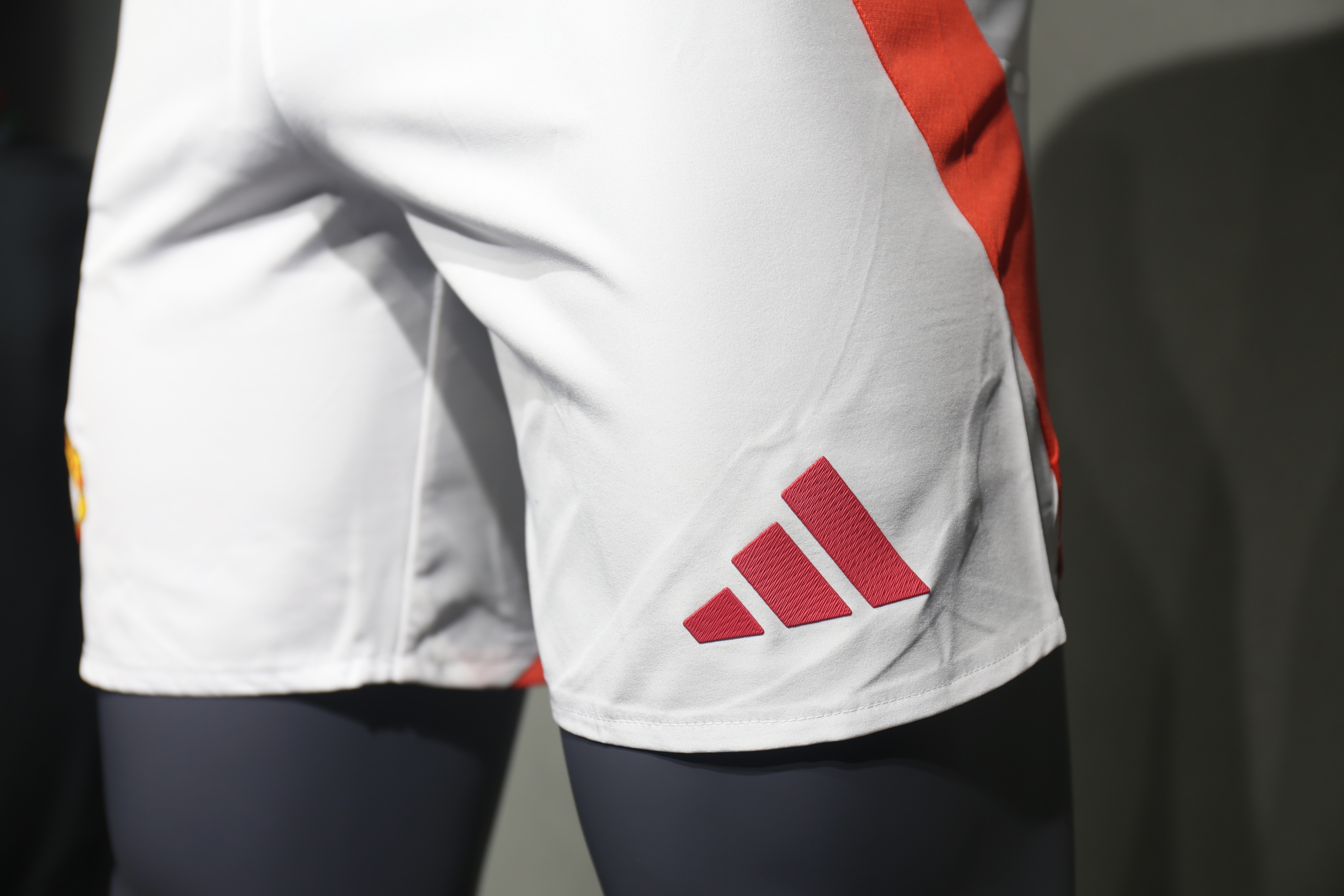 24-25 Manchester United Home Soccer Shorts Player Version