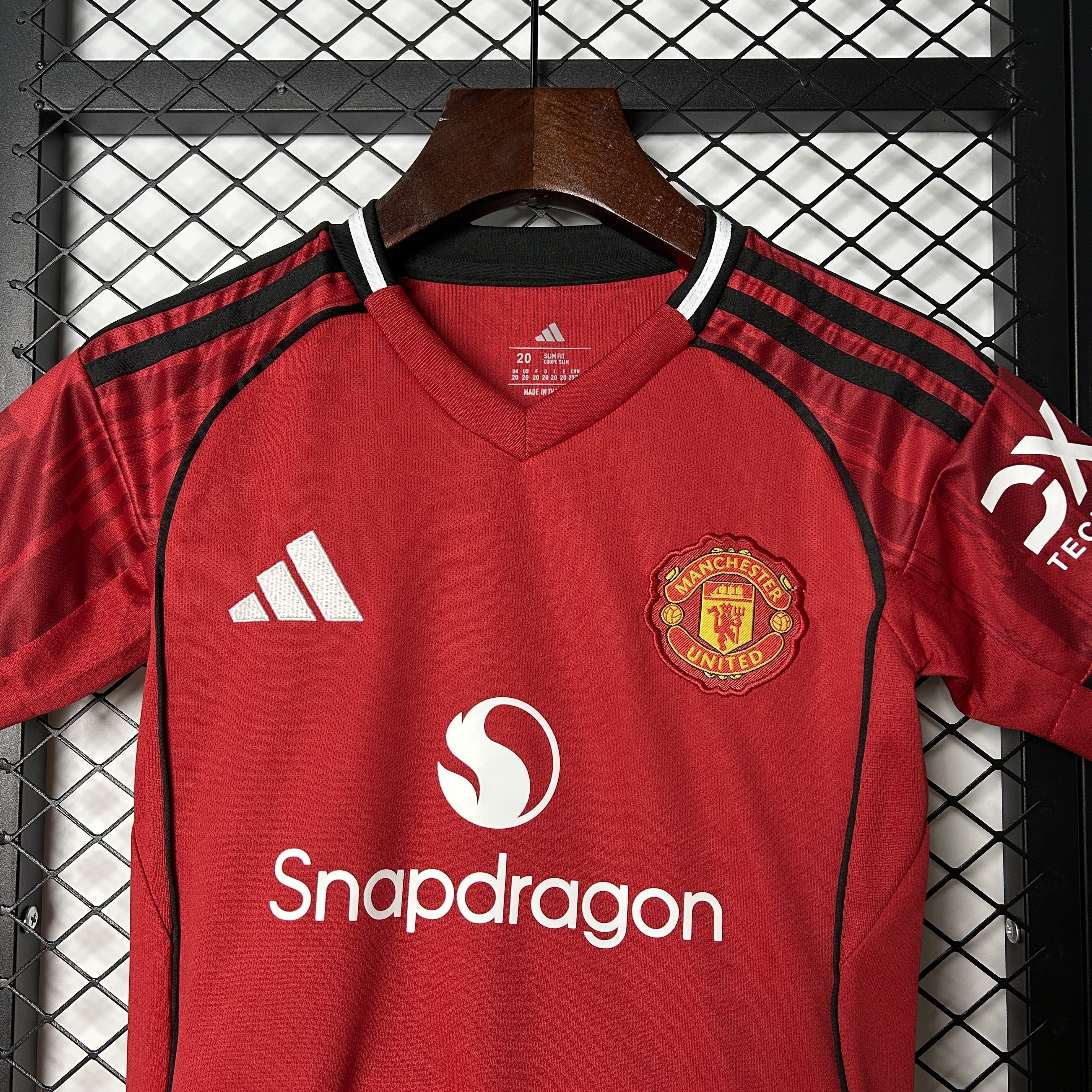 Kids Manchester United Home Soccer Kits 25-26