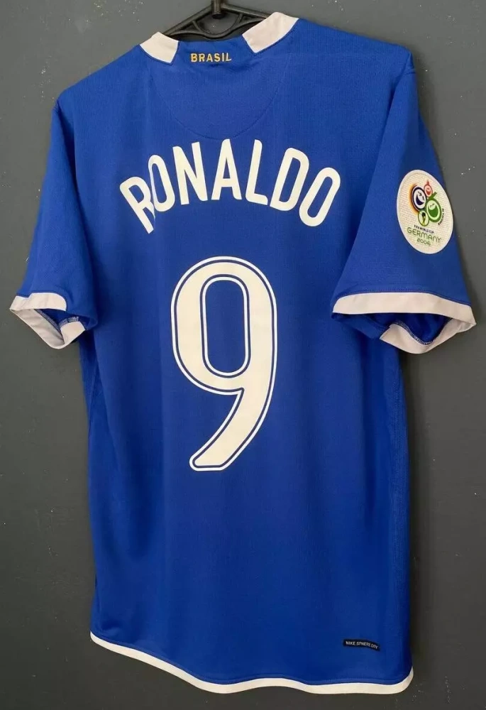 Retro Brazil National Team C.Ronaldo 9 （ CR7 ） Shirt 2006/2008 Non-Customize