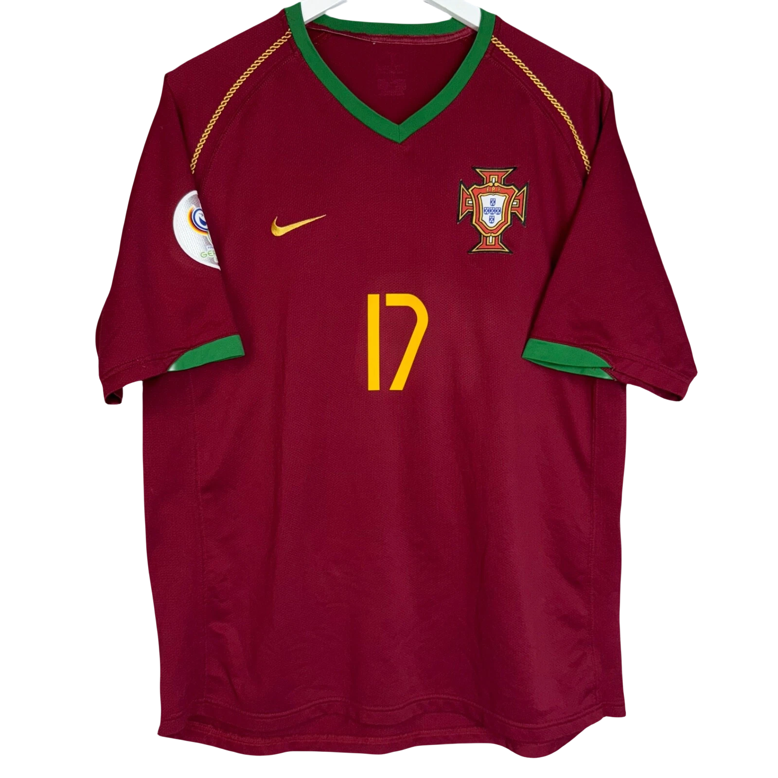 Portugal National Team Home Retro C. Ronaldo 17 （ CR7 ）Shirt 2006-2007  Non-Customize