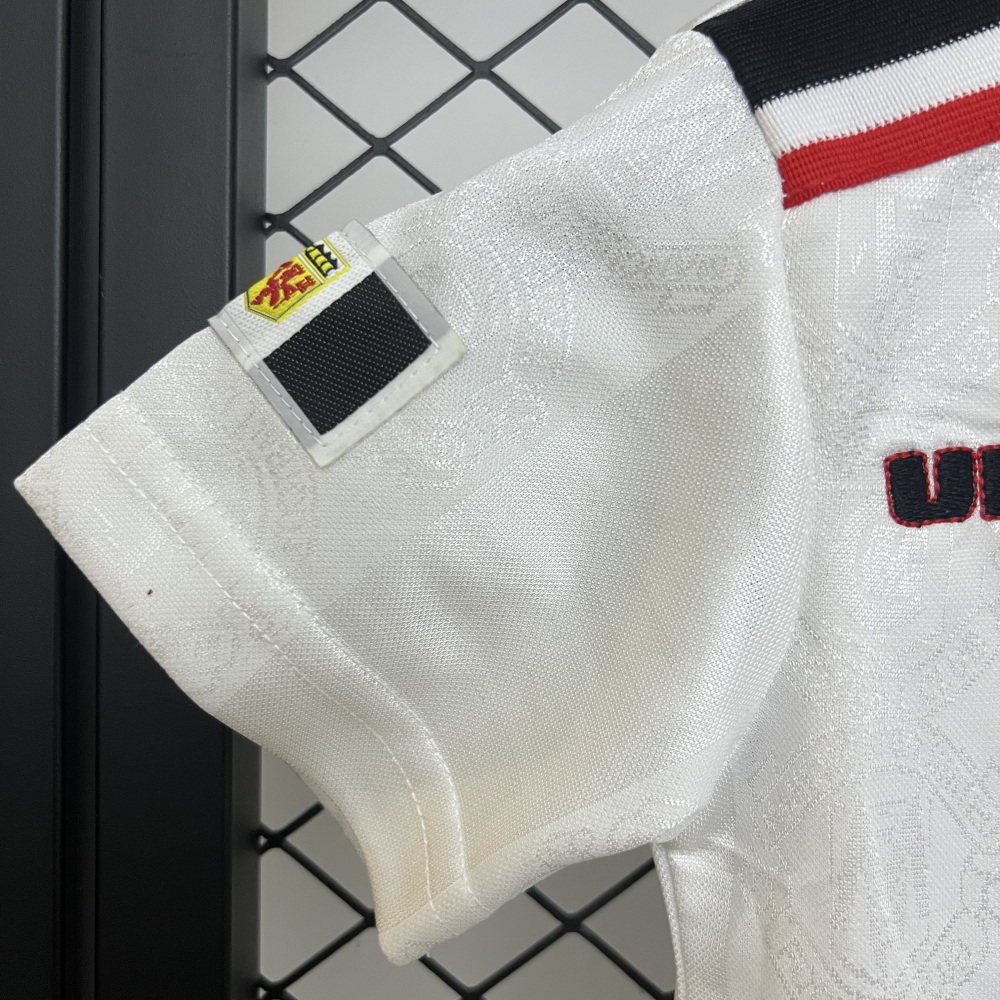Kids Manchester United Retro Kits Away 98-99