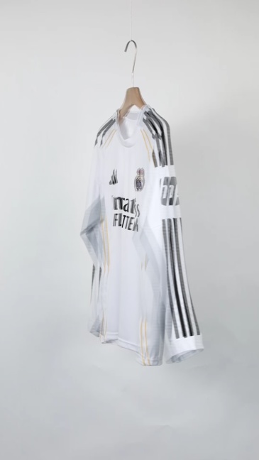 Real Madrid Long Sleeve Jersey Home Football Shirt 2025-26