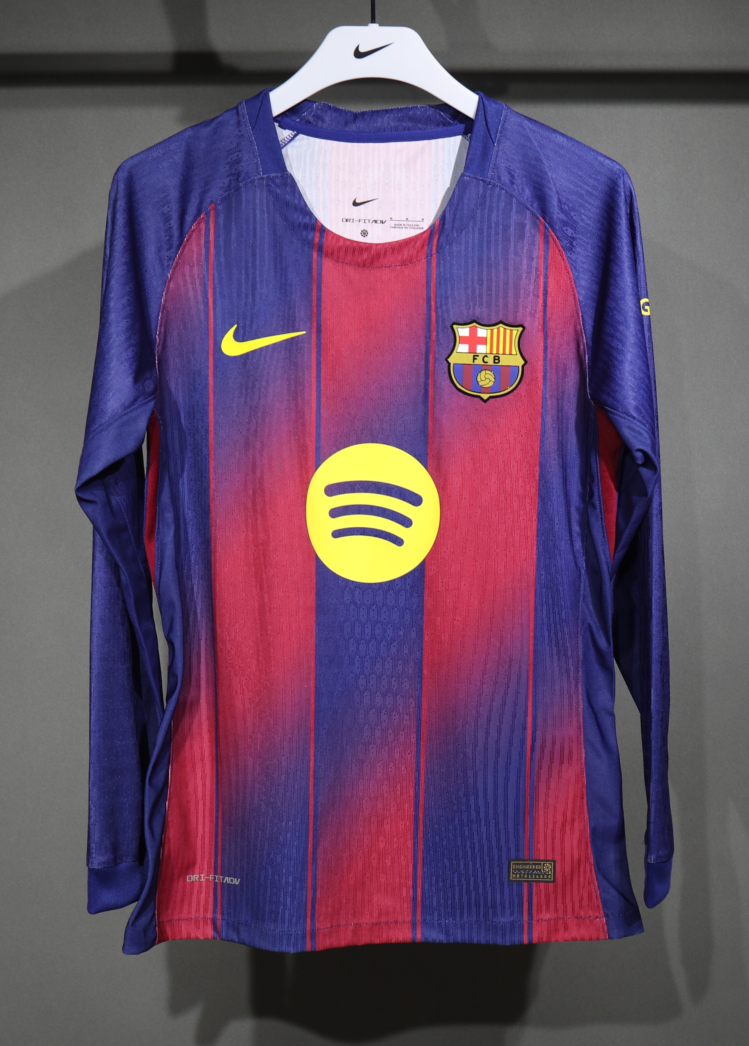 Barcelona Jersey Long Sleeve Football Jersey Home Player Version 2025-26