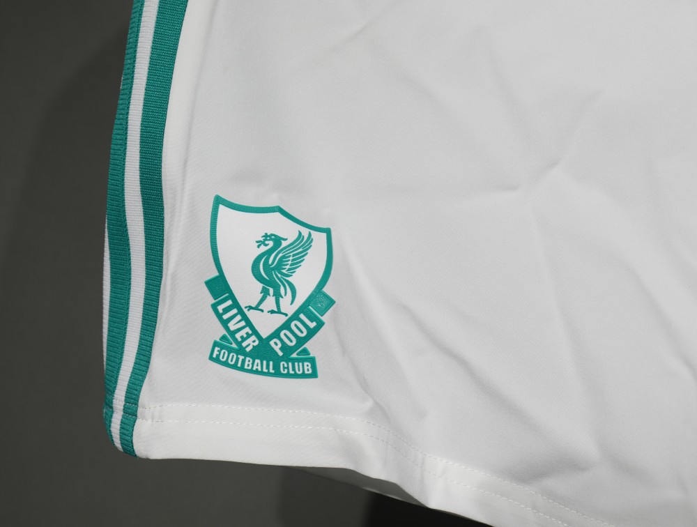 Liverpool Third Away Soccer Shorts Player+Fans Version 2025/26
