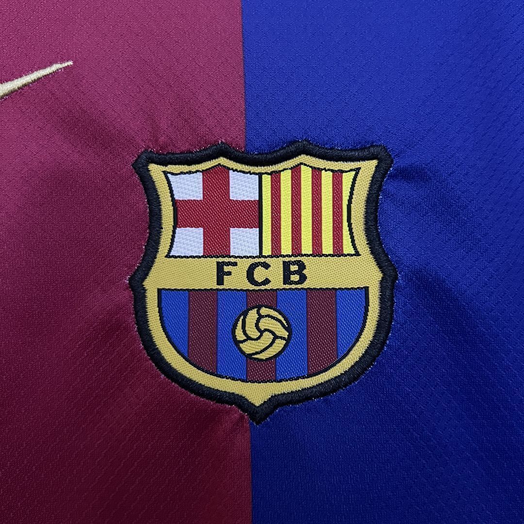 Barcelona x Travis Scott 2025-26 Home Kids Short Sleeve Kit Fan Version