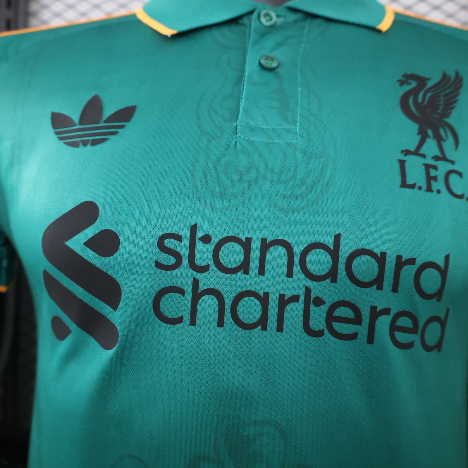 26-27 Liverpool Casual Retro Style Football Jersey