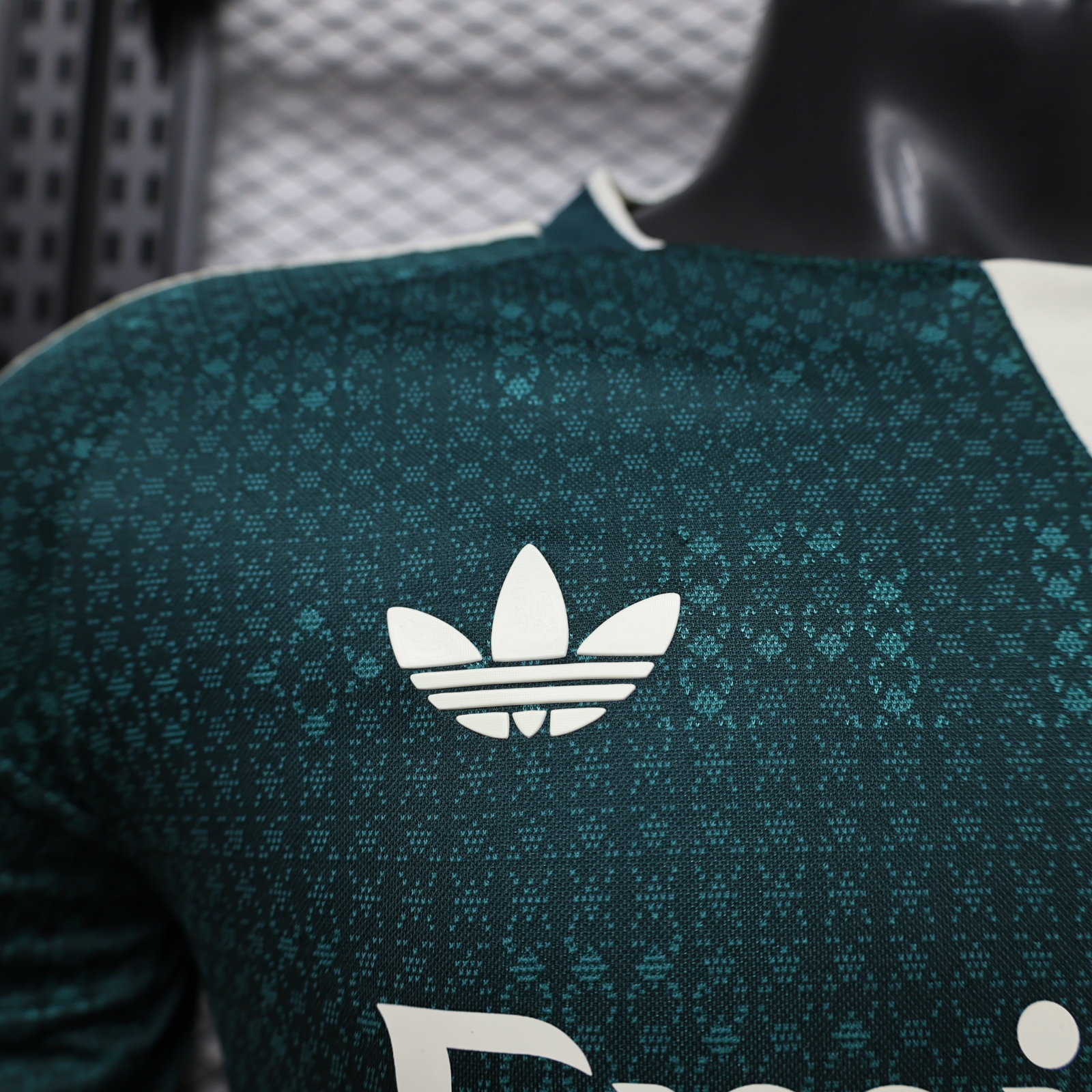 Real Madrid 2026-27 away football jersey player version - long sleeved