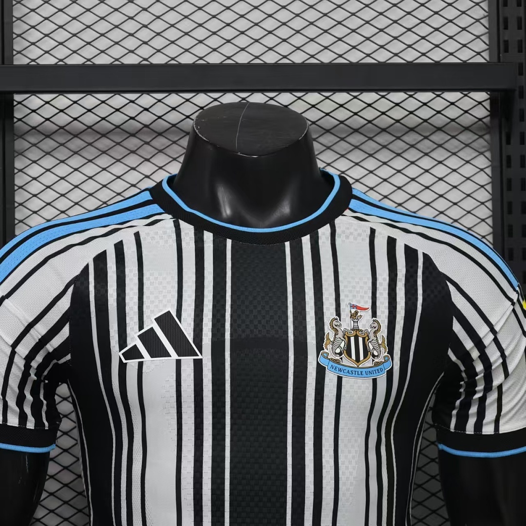 Newcastle United Authentic Football Jersey Home Shirt 2026/27