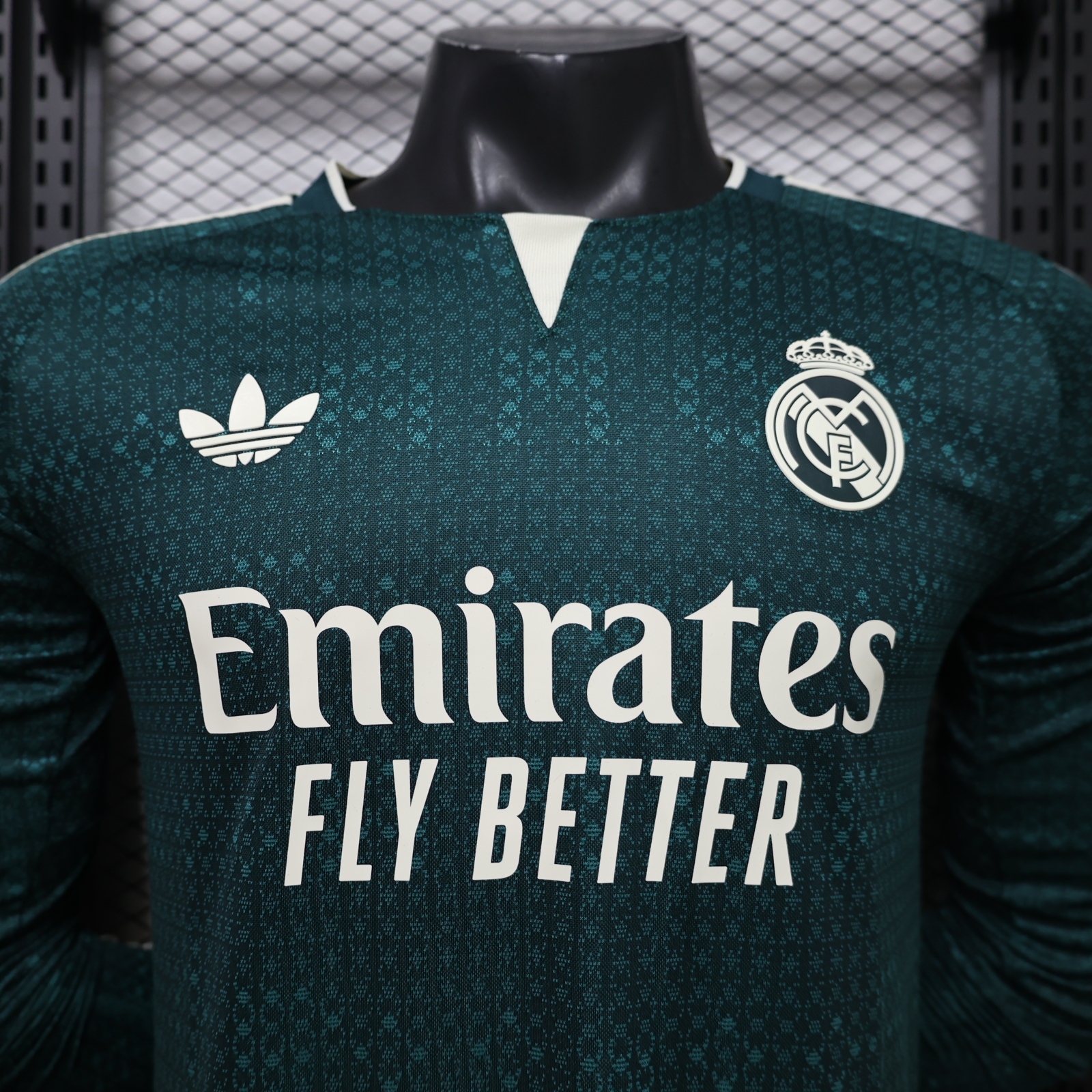 Real Madrid 2026-27 away football jersey player version - long sleeved