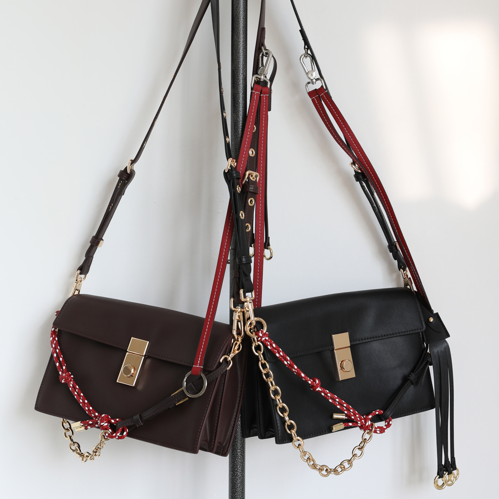 Soft Sound Flap Small Square Bag – Postman Style Baguette Bag Single-Shoulder and Crossbody Genuine Leather Women's Fashion Bag