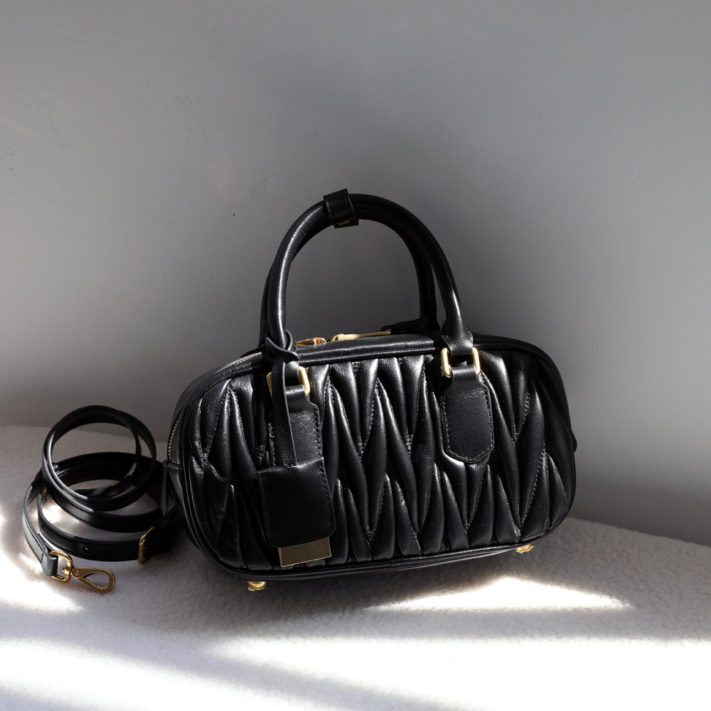 Luxury Lambskin Quilted Bowling Bag  Genuine Leather Mini Shoulder Crossbody Vintage Women’s Handbags Wholesale