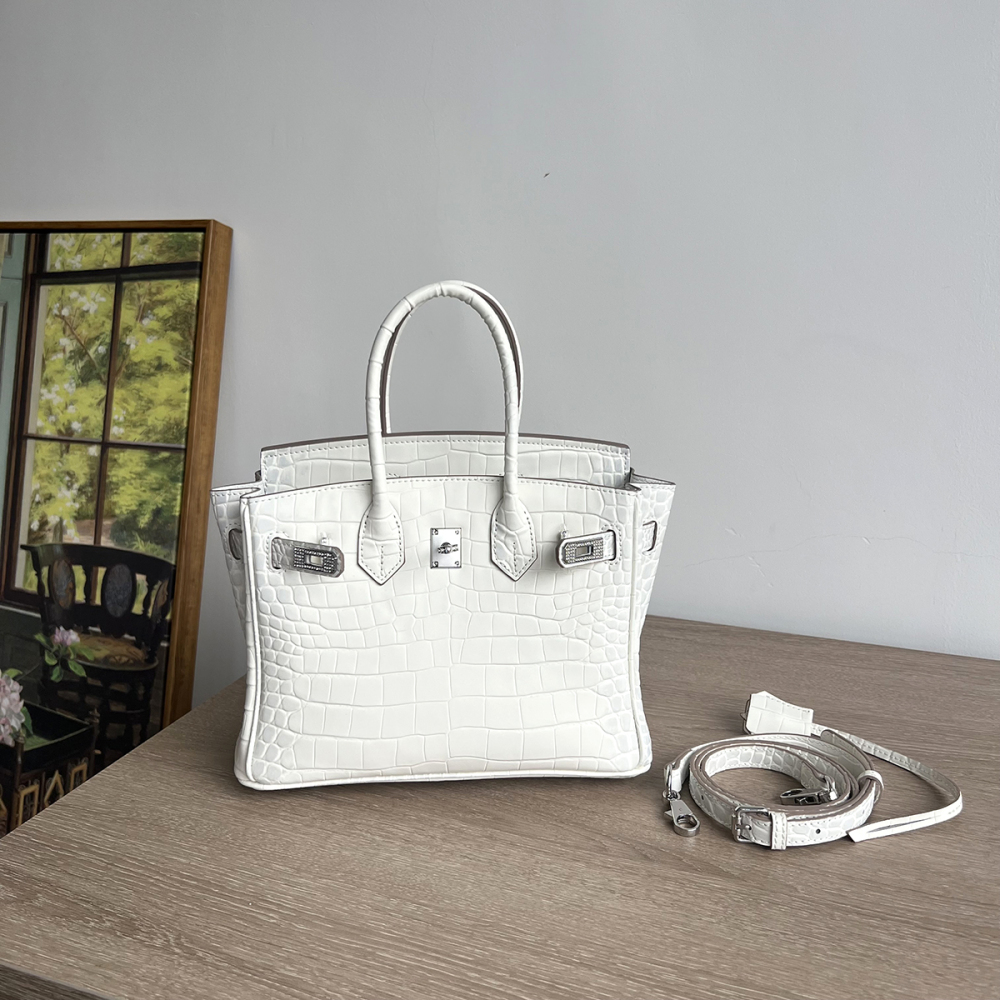 Wholesale silver Diamond Buckle Crocodile-Pattern Leather Birkin Bag, Genuine Leather, Fashionable Top-Handle Bag, Versatile High-End Shoulder & Crossbody Bag for Women