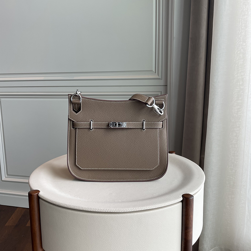 Lock Buckle Genuine Leather Jypsiere Bag Kelly-Style Small Square Bag with Wide Shoulder Strap Casual Full-Grain Leather Crossbody Bag Women's Shoulder Bag