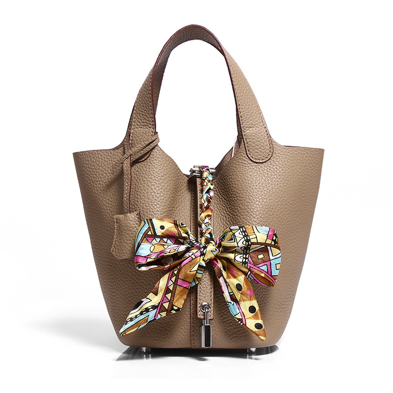 Tote Picotin Lock bag Mini Bucket Bag High-Quality First-Layer Genuine Leather Handheld Commuter Women's Bag