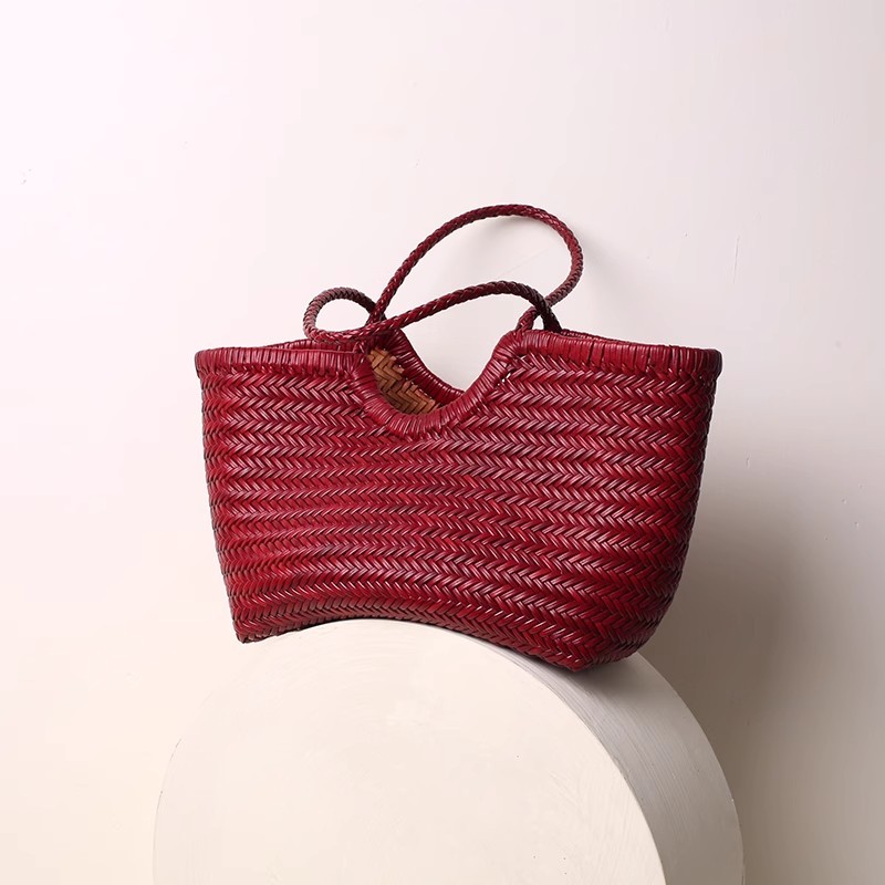 Handmade Cowhide Woven Bag for Women, French Style Niche Market Basket Bag, Genuine Leather Handheld Shoulder Tote Bag for Vacation, Underarm Tote